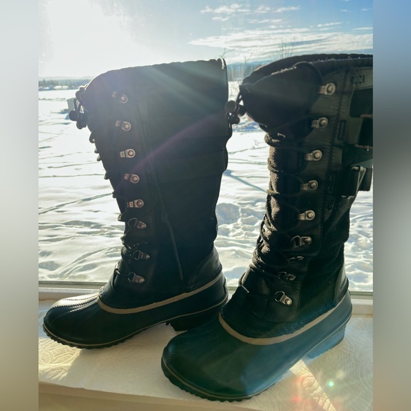 WOMEN'S JOAN OF ARCTIC™ BLACK BOOTS SIZE 8. Good clean condition.SOLD! - Picture 3 of 16